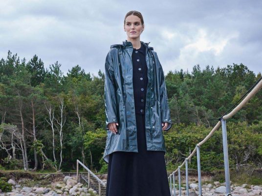 Scandinavische regenjassen Ilse Jacobsen